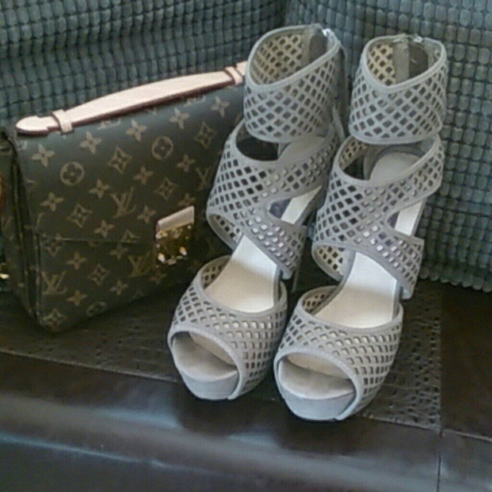 Mojo Moxy high heel sandals